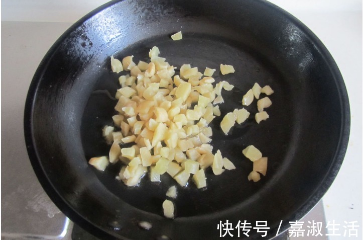 毛豆米|夏天胃口差就吃它，每天取一点炒着吃，给身体做个“大扫除”