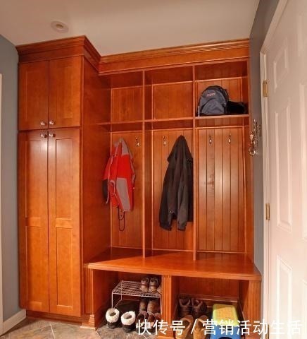 入户|入户没人放鞋柜了,太不实用!不如学着设计一排柜,一进门贼漂亮!
