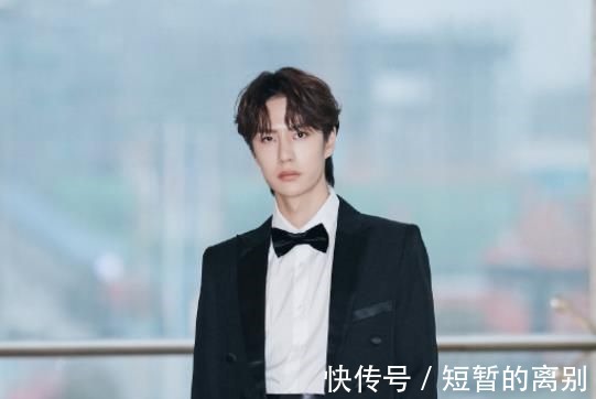 冯青|王一博《冰雨火》将拍,被女搭档提前官宣汪涵反应平淡做得很对