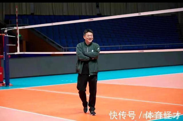 中国女排|中国女排国家队主帅蔡斌推出训练营,升级“大国家队”弥补其缺陷
