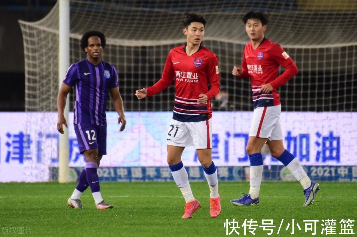 补发|保级组首轮重庆队长拒首发：承诺的钱没到 月底前能补发所有欠款？