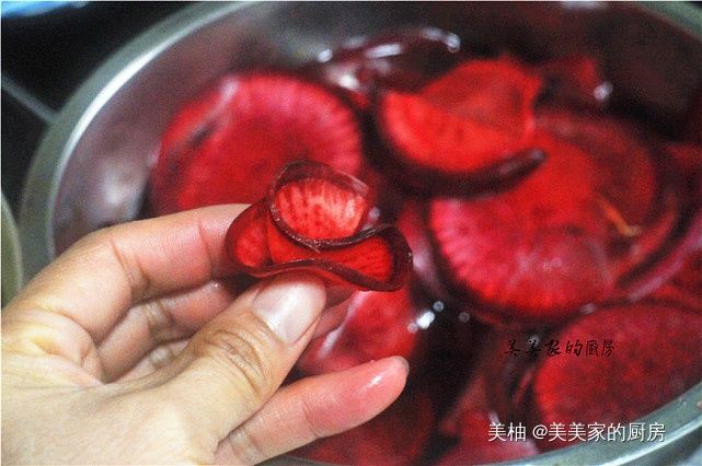 年夜饭吉祥菜，第一道就是它了！红红火火花开富贵，鲜掉眉毛！