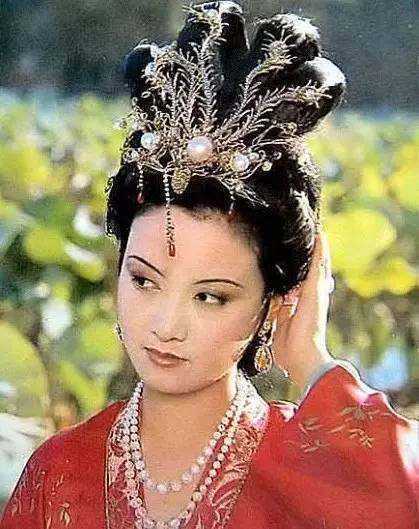 梦魇中的痛楚,解析梦见女儿死了自己哭的很伤心的深层含义 梦魇中的痛楚,解析梦见女儿死了自己哭的很伤心的深层含义