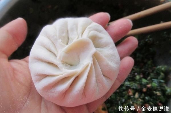 这菜是“蔬菜皇后”,却总被当垃圾扔掉,明目护眼,好吃到舔手指