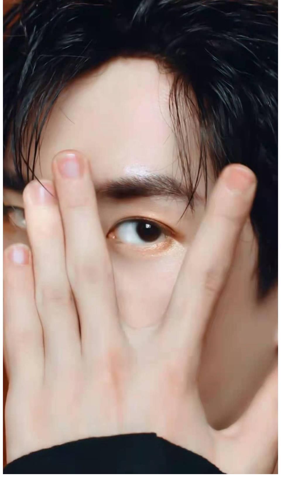 摩托賽|王一博《我的時代和我2》：不煽情，不鼓動，不賣慘，卻讓人淚目