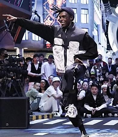 《街舞》各队最终成员出炉,一波王炸留下的队员最多,眼光太毒了