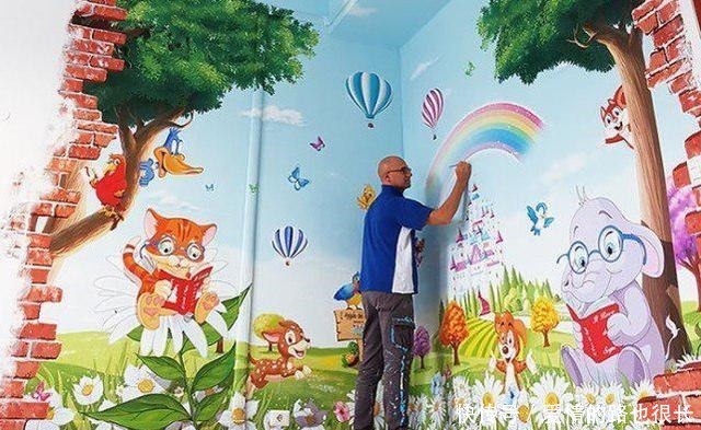 漫画家把墙绘搬进医院,童话世界栩栩如生,看似简单却责任重大