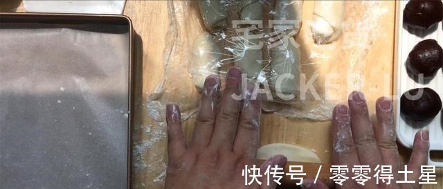 豆沙馅|芝麻豆沙酥饼,制作简单,层层酥脆,一口下去直掉渣,香酥可口!