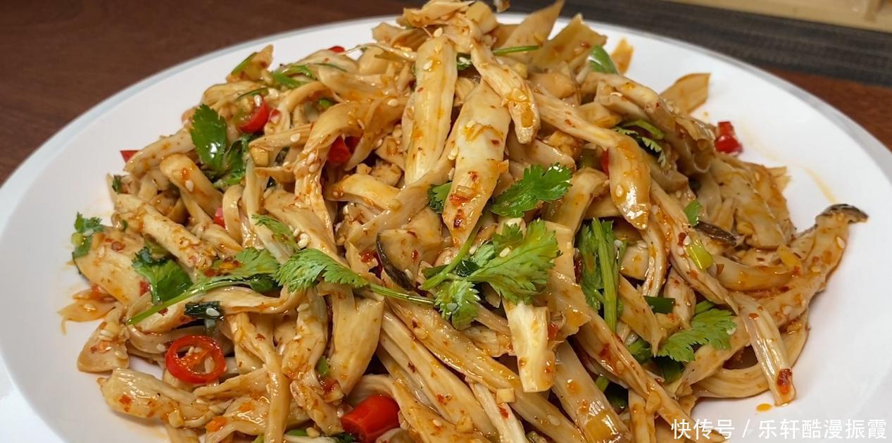 杏鲍菇这样做就是好吃,宁愿不吃肉也不能错过,一天三顿吃不够