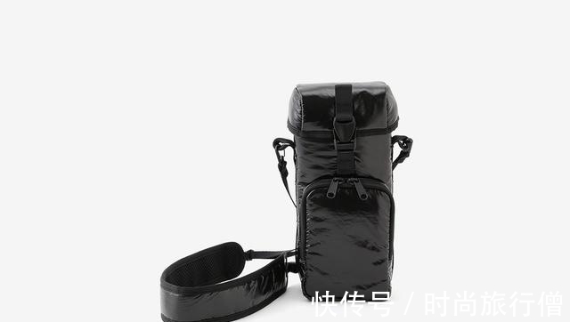 底片 全球限量100台!藤原浩联名Polaroid的老拍立得亮相 底片藏细节