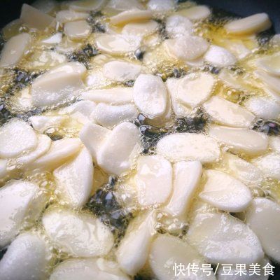 好吃|这是#蛋趣体验#青椒肉丝最正宗的做法，好吃到爆