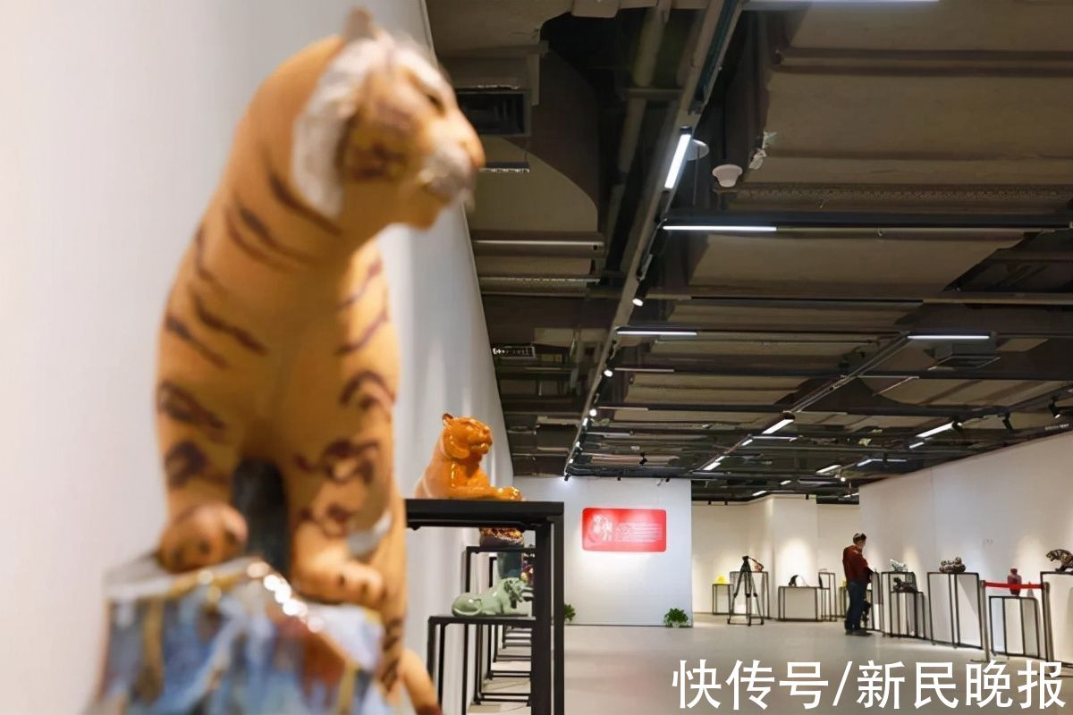 平顶山学院|虎虎生风！浦东群艺馆新馆展厅首次启用，首展就是TA