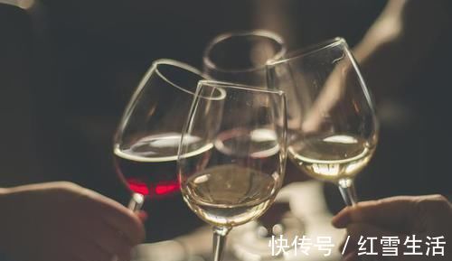 缺血性脑卒中|高血压患者必须滴酒不沾吗？医生直言：若能承担这些后果，酒能喝