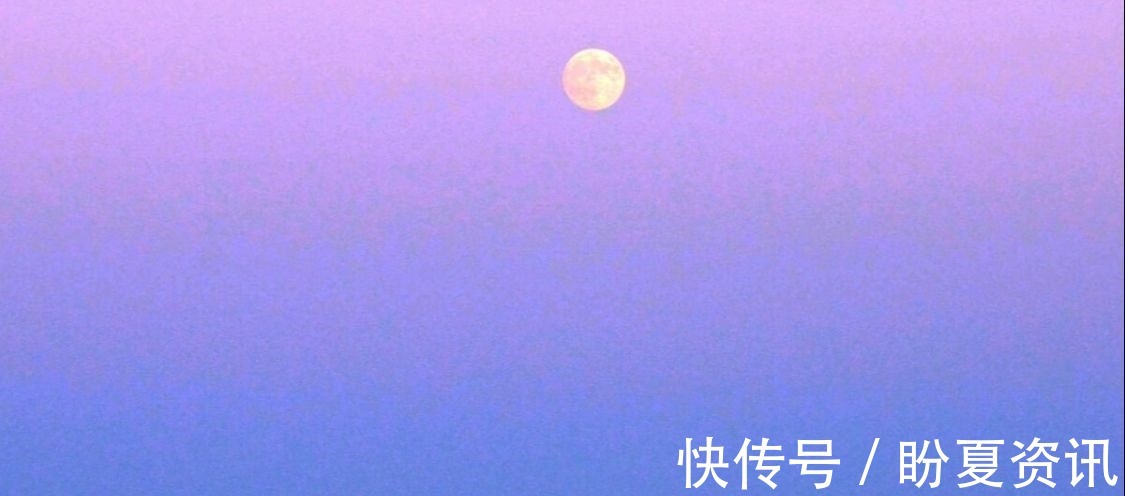 望月诗词!杨万里两首望月诗词,写出了不一样的情感,令人心生美好