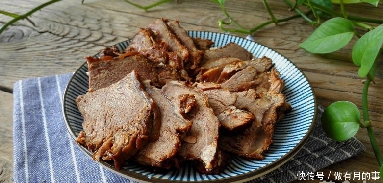 卤牛肉“最忌讳”这两种调料,加了等同于毁牛肉,很多人都不懂