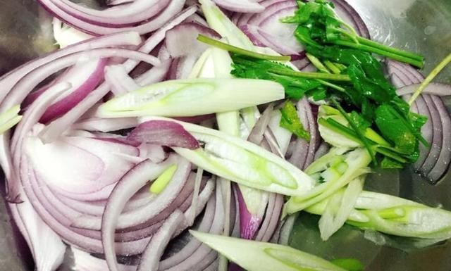 牛肉|立冬后,多给孩子吃这种肉,健脾暖胃,一周吃一回,能预防贫血