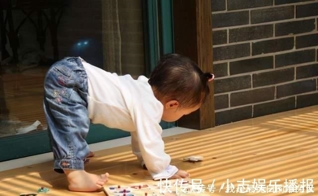小宝宝|宝宝出生多久认识妈妈,有以下表现,说明娃已经从心里开始依赖你