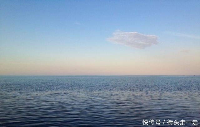 世界上最牛的湖，比部分海域还大，面积达38万平方千米