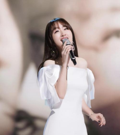 那英|《浪姐2》总决赛过后，最大赢家浮出水面，情商高会讲话温润如玉