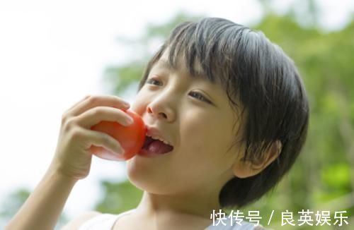 一日三餐|孩子“1到18岁”身高参照表出炉,你家娃今年的身高达标了吗?