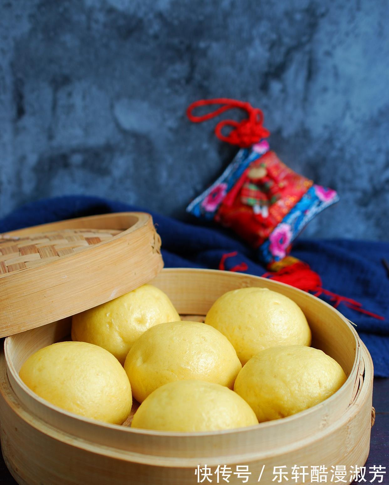 南瓜|夏天多吃这蔬菜，补充钾元素抗疲劳，加点面粉上锅一蒸比肉都好吃