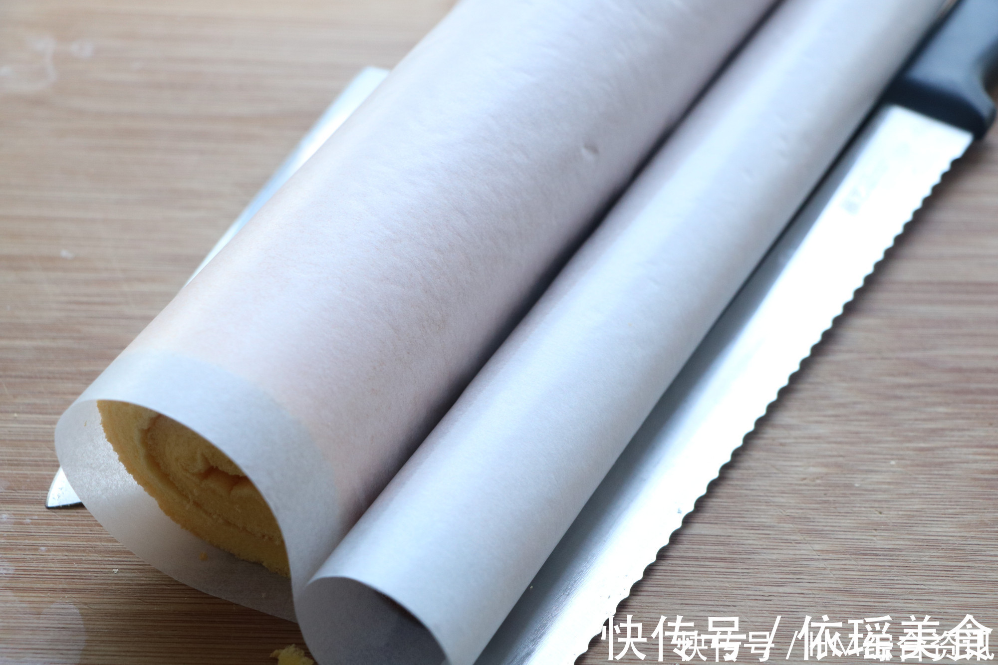 孩子最爱的蛋糕卷，掌握正确方法不开裂，好吃好看，简单失败率低