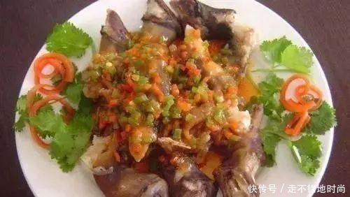 新疆十大美食,除了大盘鸡和烤羊肉串,你还吃过几样