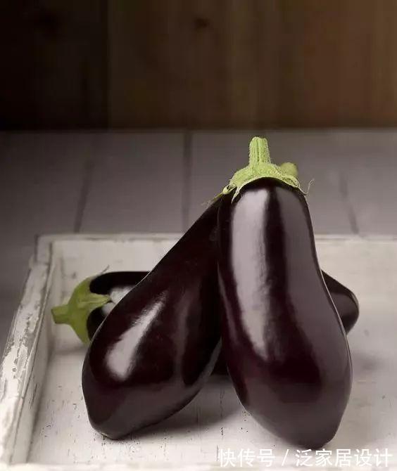 干炒法|茄子费油我教您几招，连一勺油都不用，美味到爆！