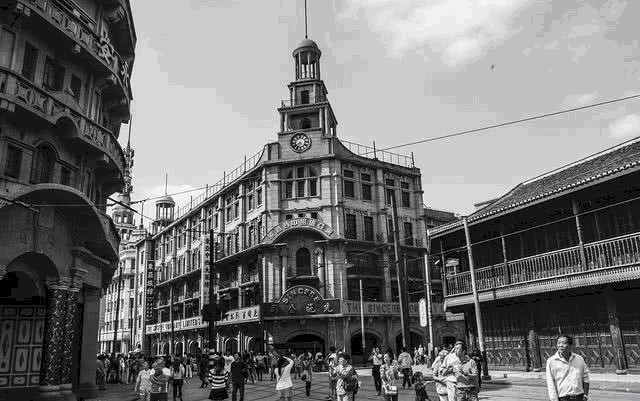 战士|60岁参军抗日，研制“特效药”救下无数战士，77岁成为中校