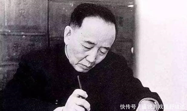 先进思想|郭沫若用四字骂鲁迅,鲁迅用五字回骂,世人笑称:这就是郭沫若了