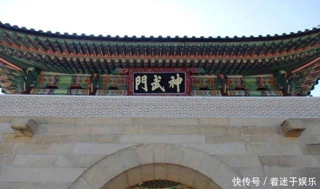 华门|不要被电视误导,这才是清朝真实的上朝情形