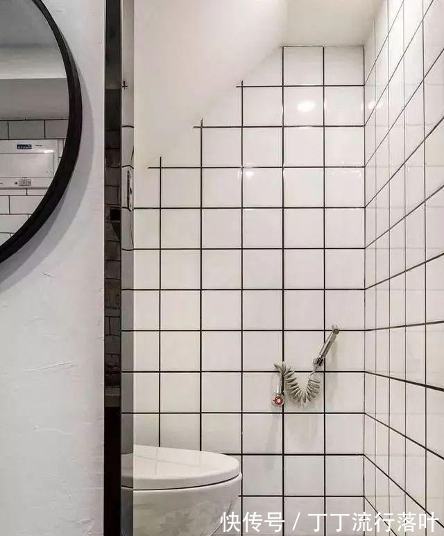 迷你|26㎡的迷你复式公寓,一楼装榻榻米房,二楼装地台床,够时尚!