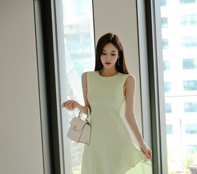 轻盈|孙允珠高清美图姜黄柠檬轻盈雅致仙幻及膝裙