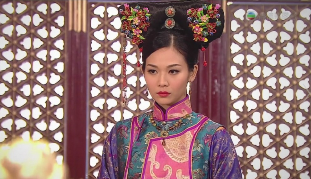 不到|她13岁嫁58岁皇帝，牌子被翻烂，却不到1年失宠，独守清宫33年