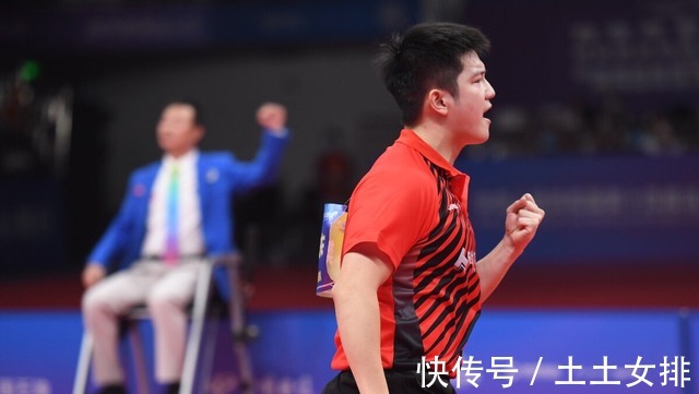 比分|4-0!梁靖崑轰11-2,樊振东意外丢局,许昕晋级4强没压力