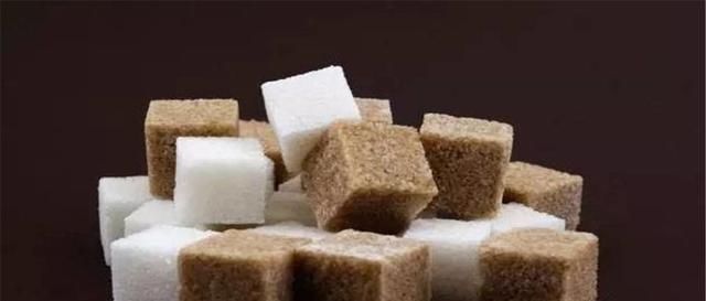 爱不释|学生爱不释口的4款糖果,第二种百吃不腻,最后一种家长很嫌弃