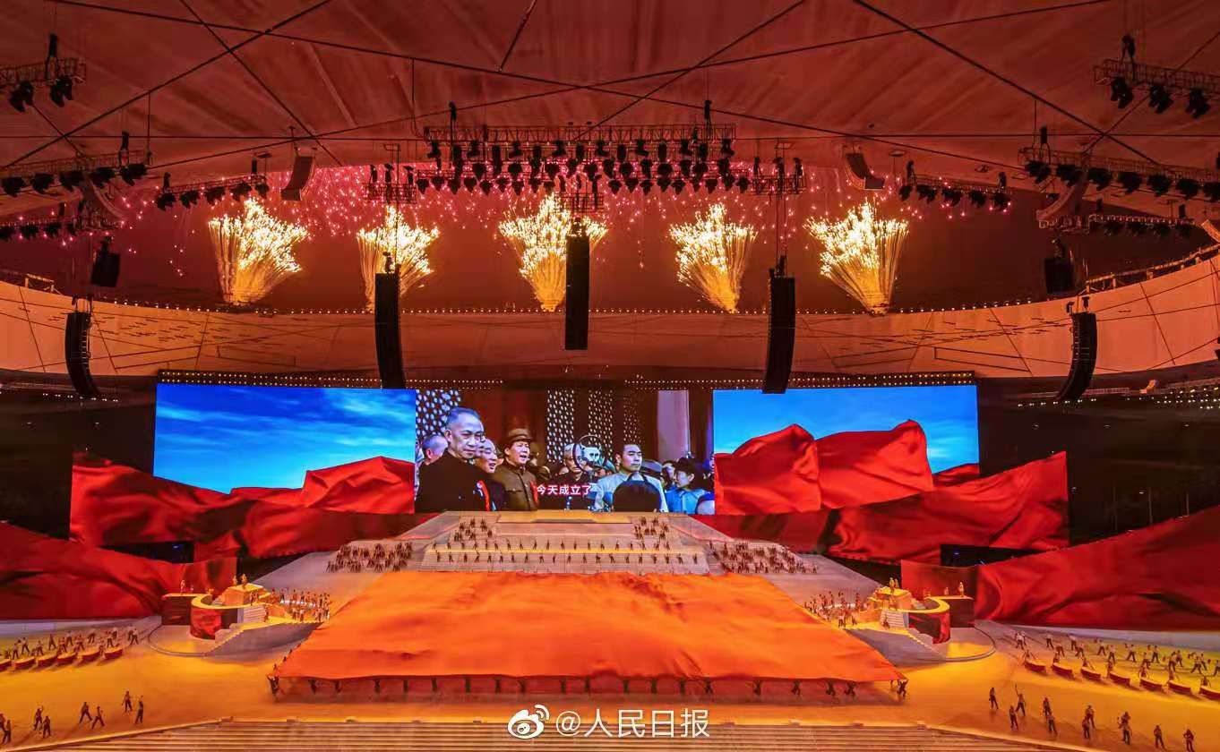 鳥巢|淚目！原來鳥巢夜空中的五星煙花，是為這一刻而燃！