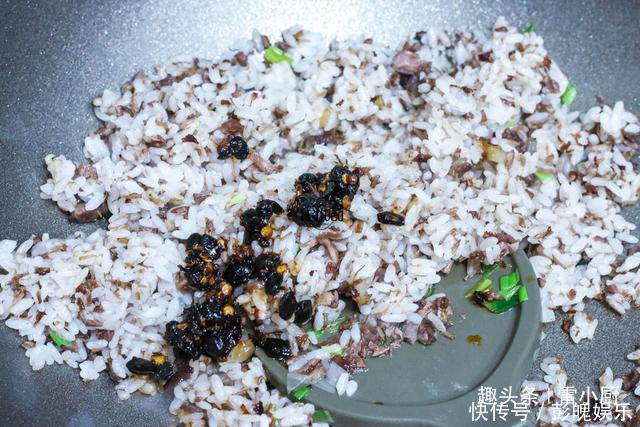 比蛋炒饭好吃10倍,营养100倍,孩子常吃个子噌噌往上窜!