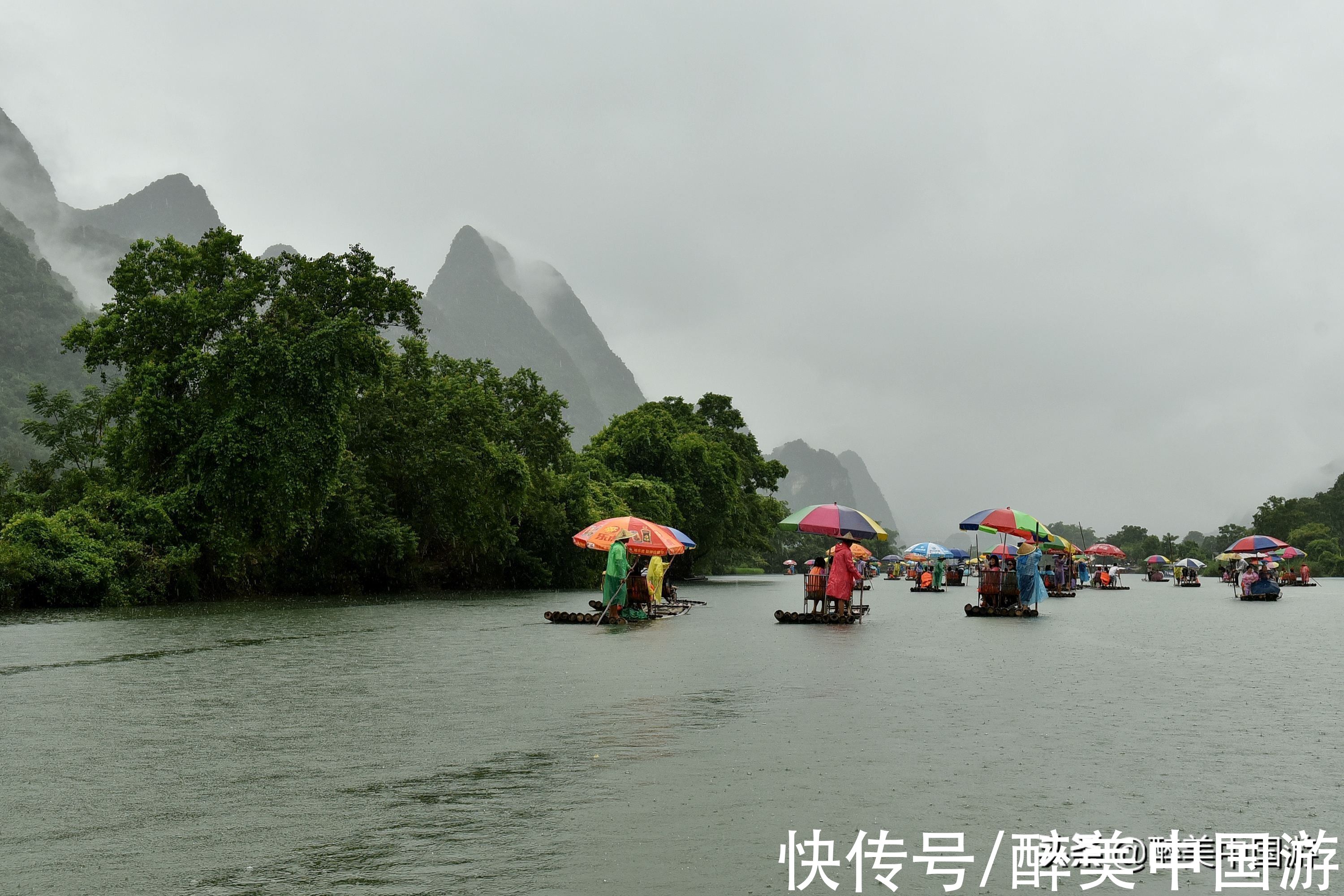 月亮山景区|再次探访遇龙河，欣赏风景如画的美景，竹筏漂流攻略详解