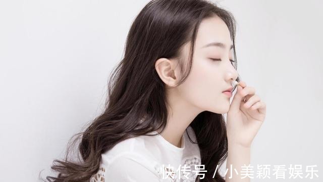 有气质|不长斑的女人,大多有6个好习惯,若你也做到,人显漂亮有气质