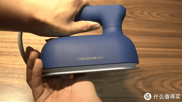 黄昏鼓捣家电 篇四十八:便携又好用 家用出差两相宜的舒乐氏手持挂烫机使用测评