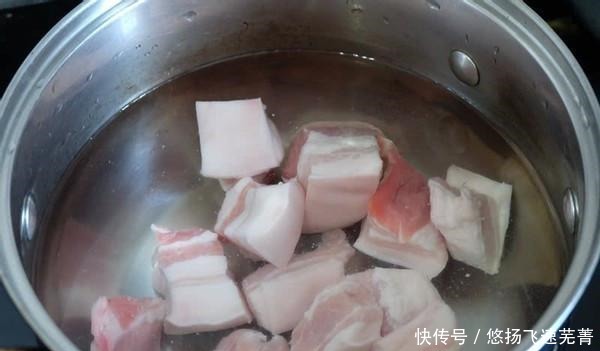 红烧肉正确做法，大厨把要点告诉大家，肥而不腻入口即化