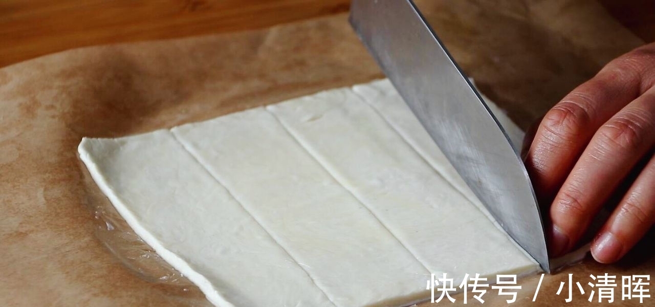 飞饼皮|不用揉面,不需要发面,不用做酥皮,教你懒人酥皮蛋糕的做法