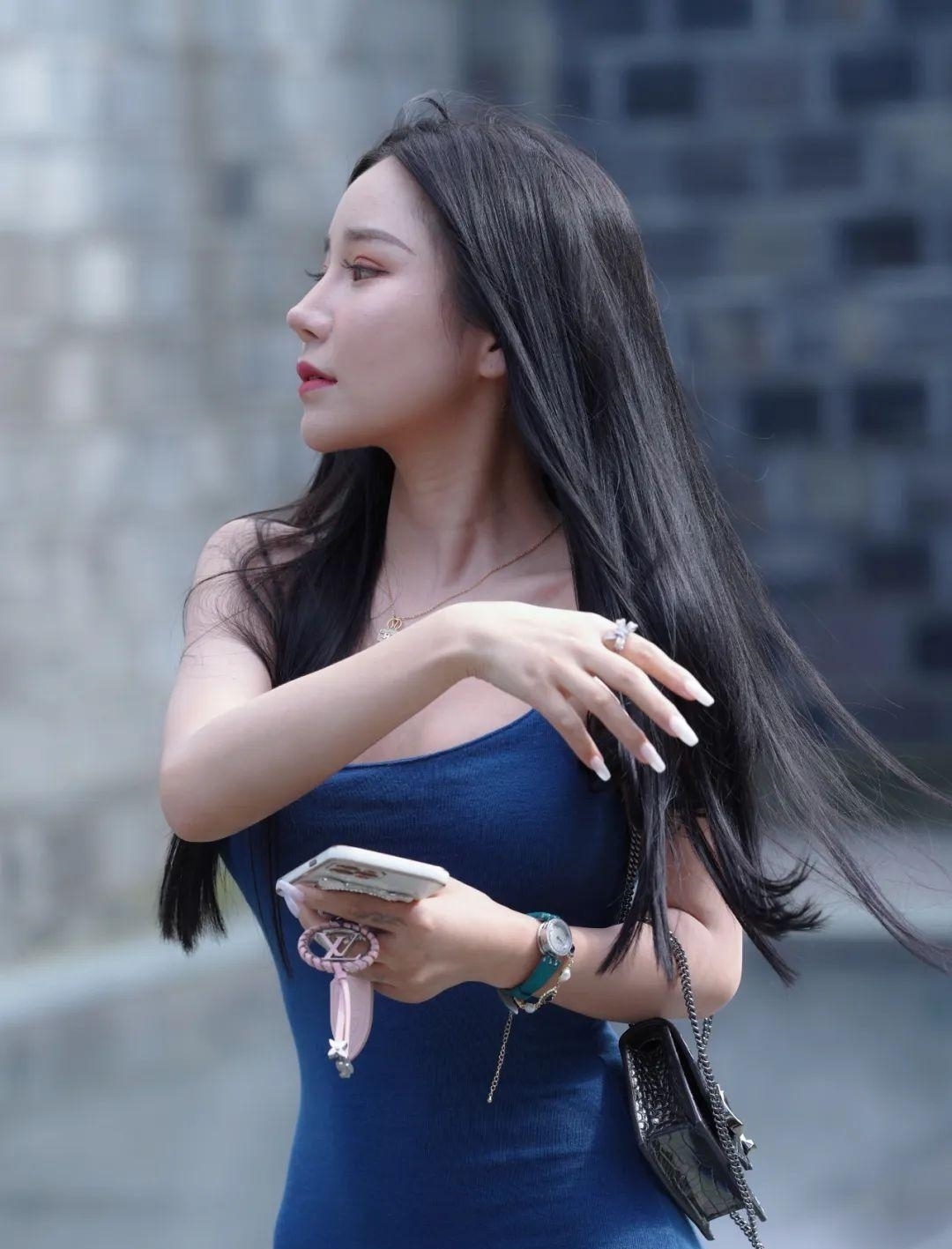 小姐姐 这么有女人味的搭配,应该没人会拒绝吧?