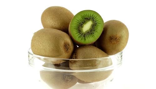 女人不想“老太快”，堅(jiān)持吃3種食物，有助美容、養(yǎng)顏、抗衰老