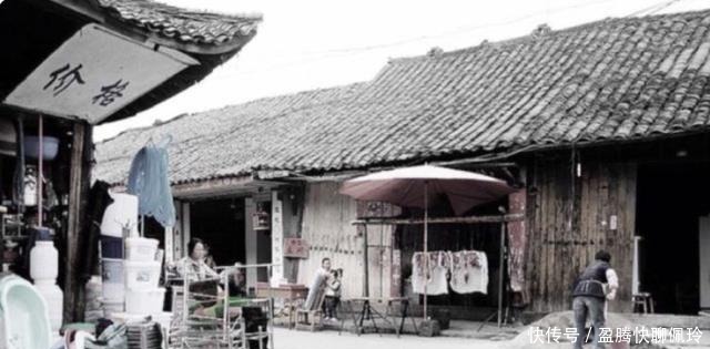 四川|四川有座千年古镇,占地面积非常小,只有一平方公里