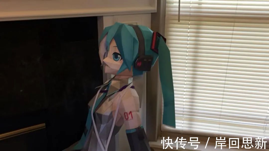 亚丝娜|父母将95后儿子的墓碑,制作成《游戏王》卡牌:死后再遇二次元?