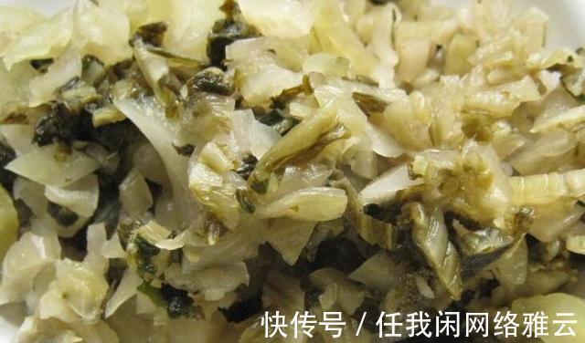 一到冬天,我家就包这种馅的饺子,鲜嫩多汁,皮薄馅大,太香了