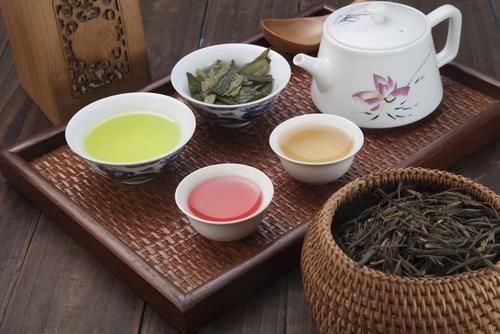 黄州!黄庭坚一包茶叶一首诗,暗示苏轼官场不宜久留