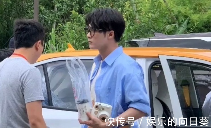 回歸|繼趙麗穎后,《中餐廳5》又有一位元老嘉賓回歸,綜藝粉要激動了